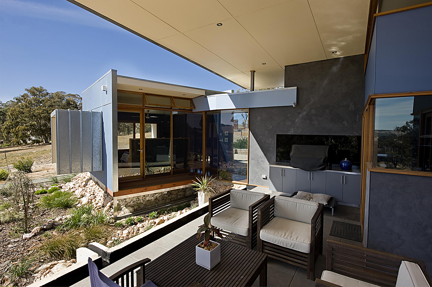 Birdwood Art House - A contemporary architecturally designed home
