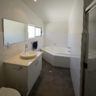 Sustainable Bedsit behnd business in North Adelaide